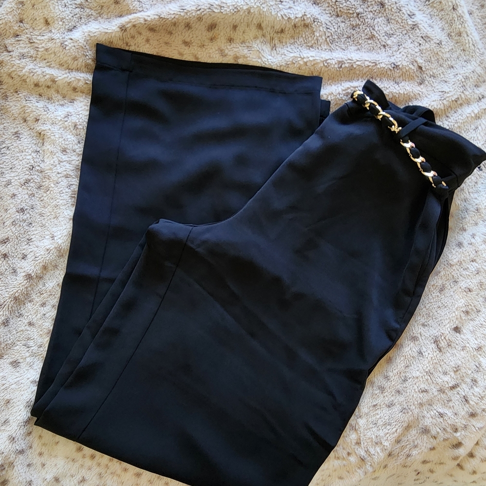 Elegant Black Women's Pants with Chain Detail